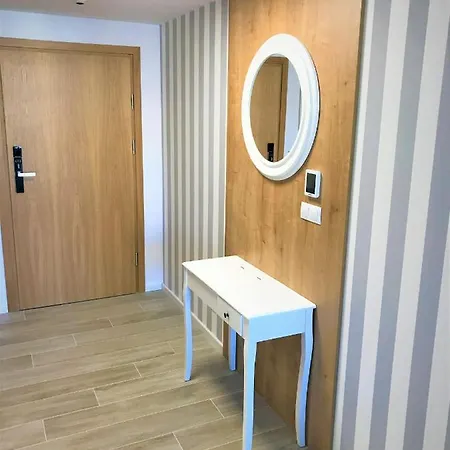 6 Pietro Seaside Апартаменты Колобжег