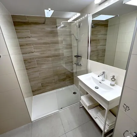 6 Pietro Seaside 科沃布热格