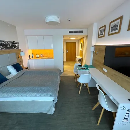 6 Pietro Seaside