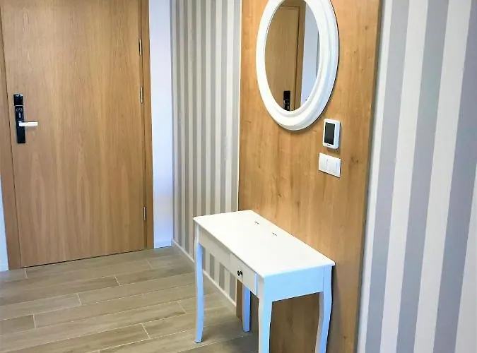 6 Pietro Seaside Apartment Kolobrzeg