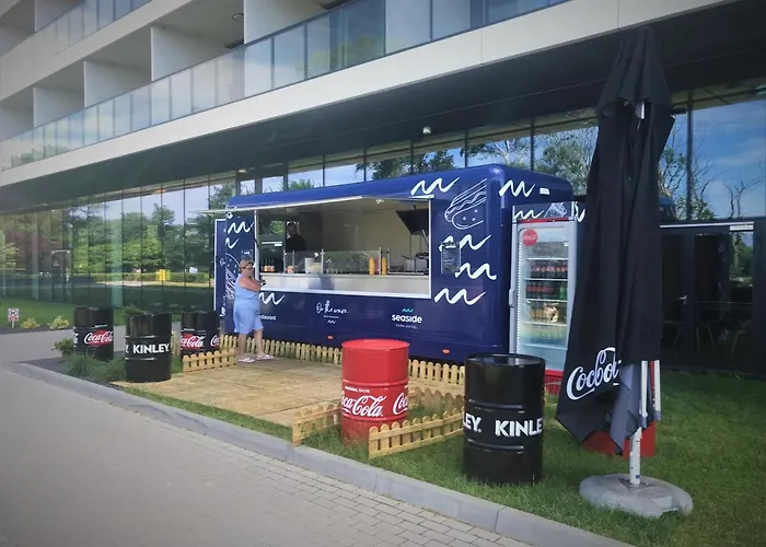 6 Pietro Seaside Apartment